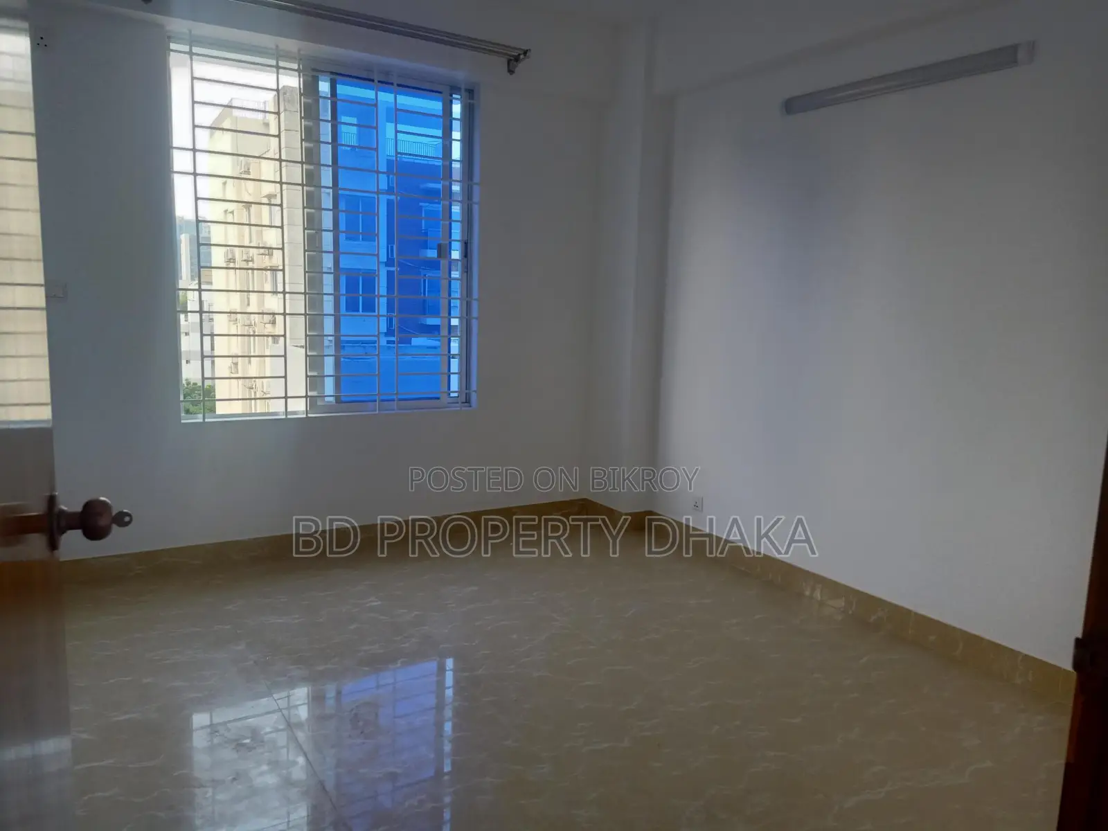 2100 Sqft Un furnished Apt Rent in Banani in Banani
