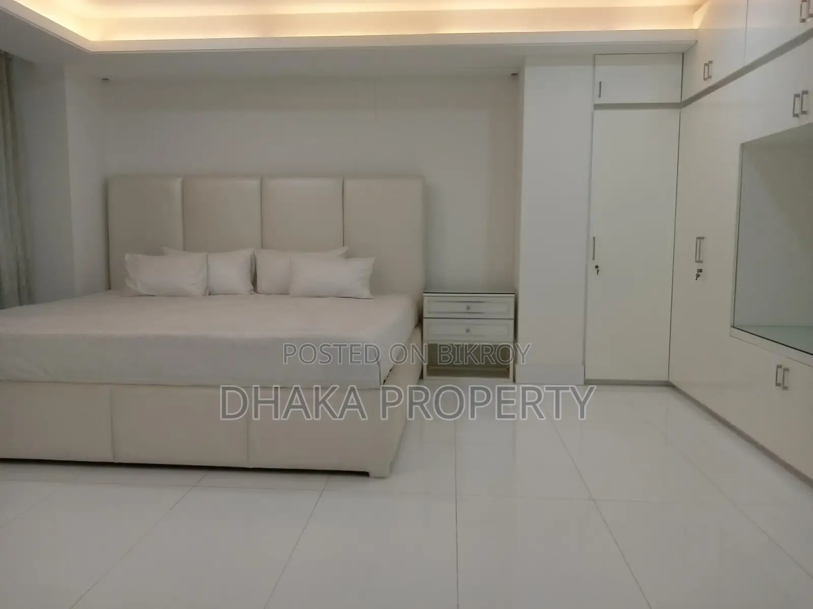 Luxurious Fully-Furnished (4100-Sqft) Apartment Rent Baridhara in Baridhara