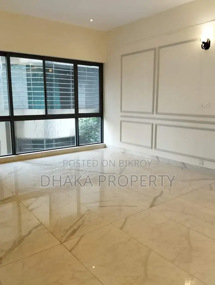 3800-Sqft 4-Beds Apartment Rent In Gulshan North in Gulshan