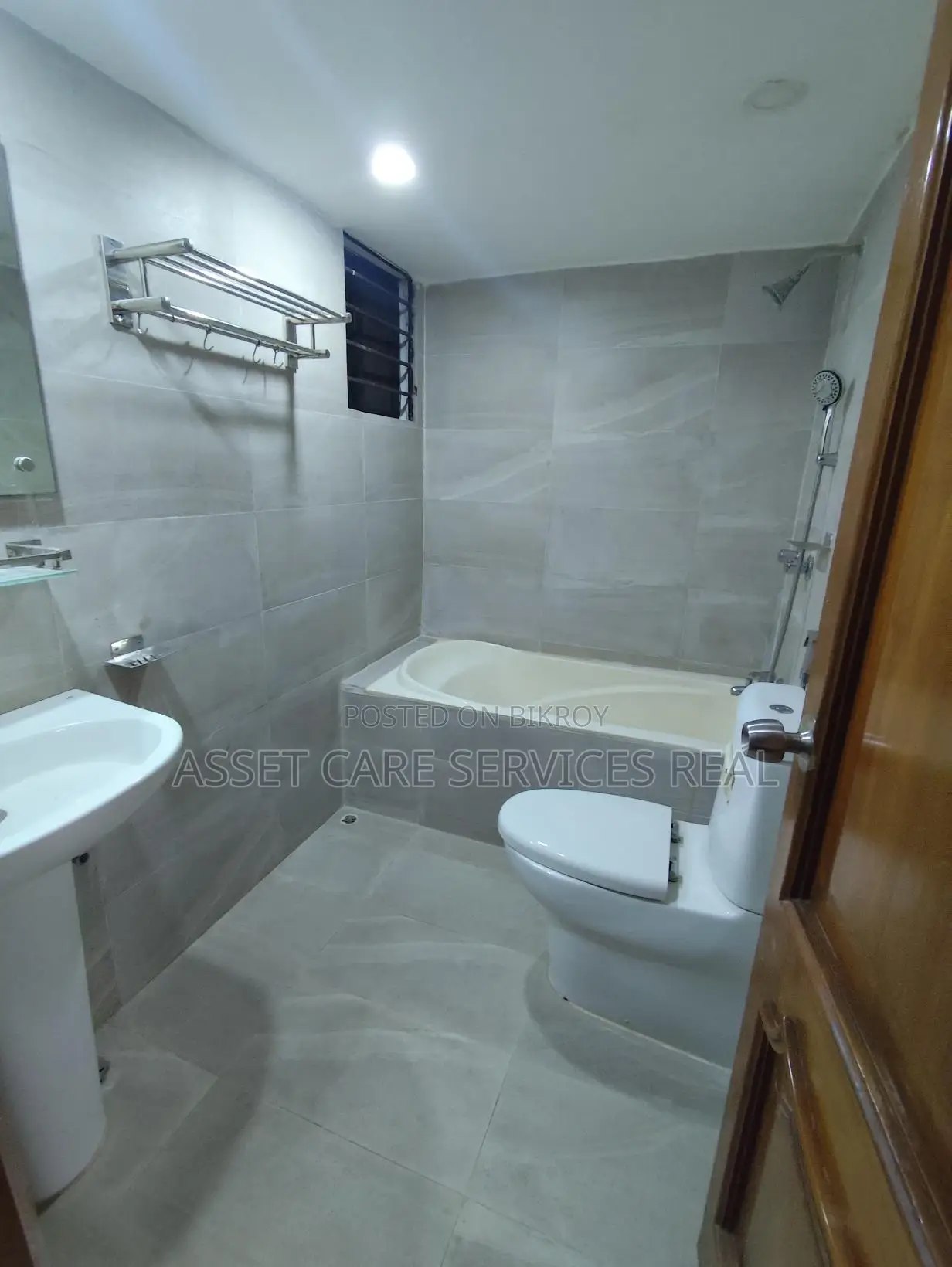 3-Bedroom Fully Furnished Exclusive Apartment for Rent in Baridhara Diplomatic Zone in Baridhara
