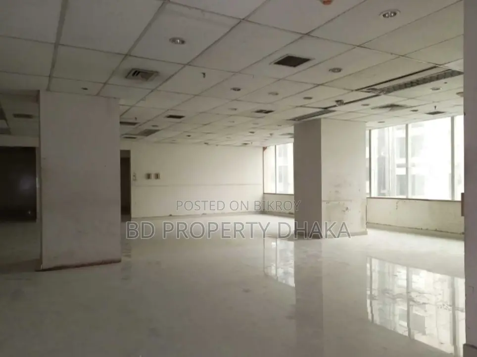 3000 Sqft Open Commercial Space Rent In Gulshan Avenue in Gulshan