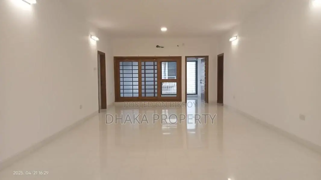 4Bedroom_Big Flat Rent At Gulshan 2 in Gulshan