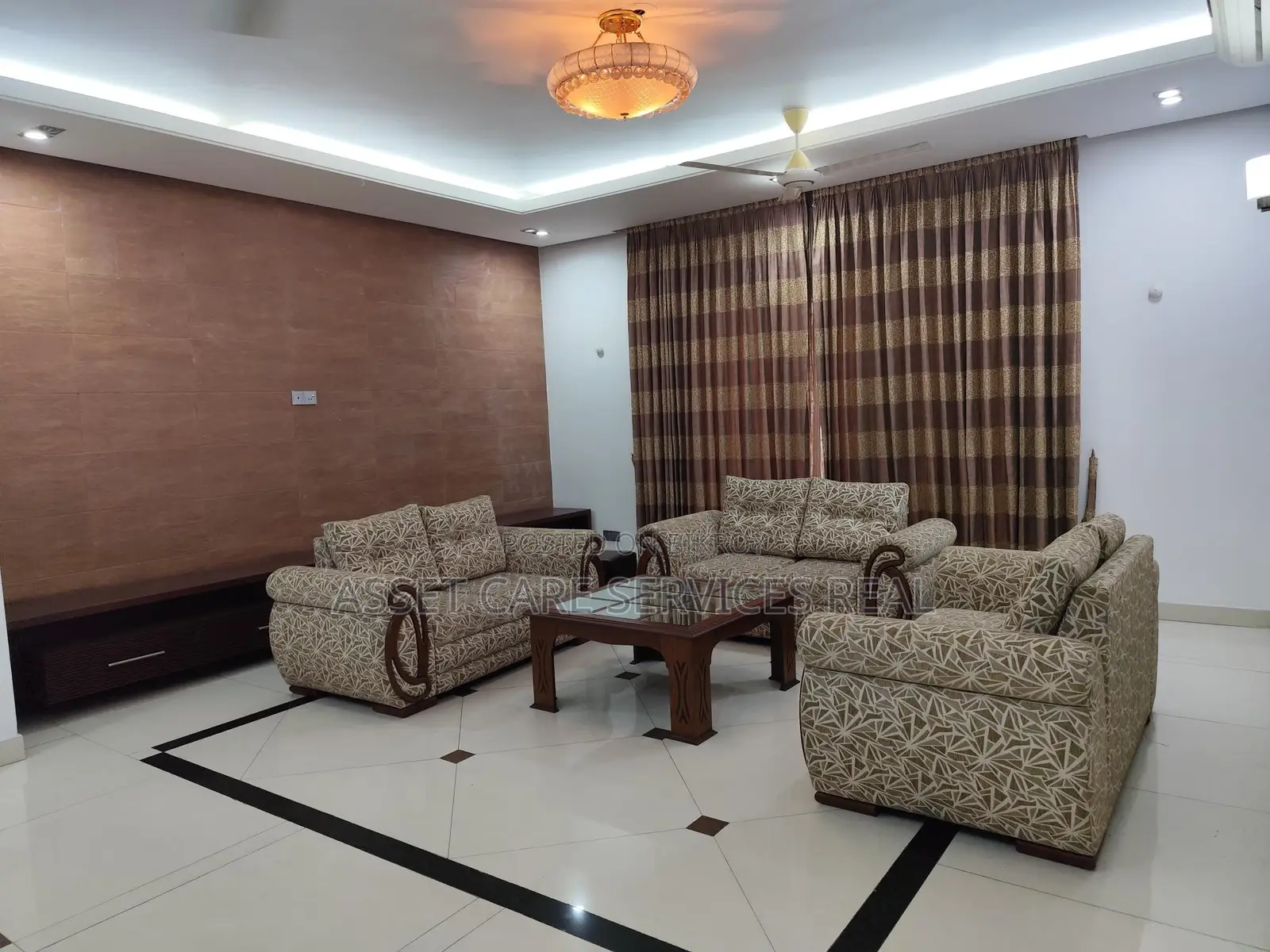 4000-Sqft Fully-Furnished 4-Bedroom Large Apartment for Rent in North Gulshan in Gulshan