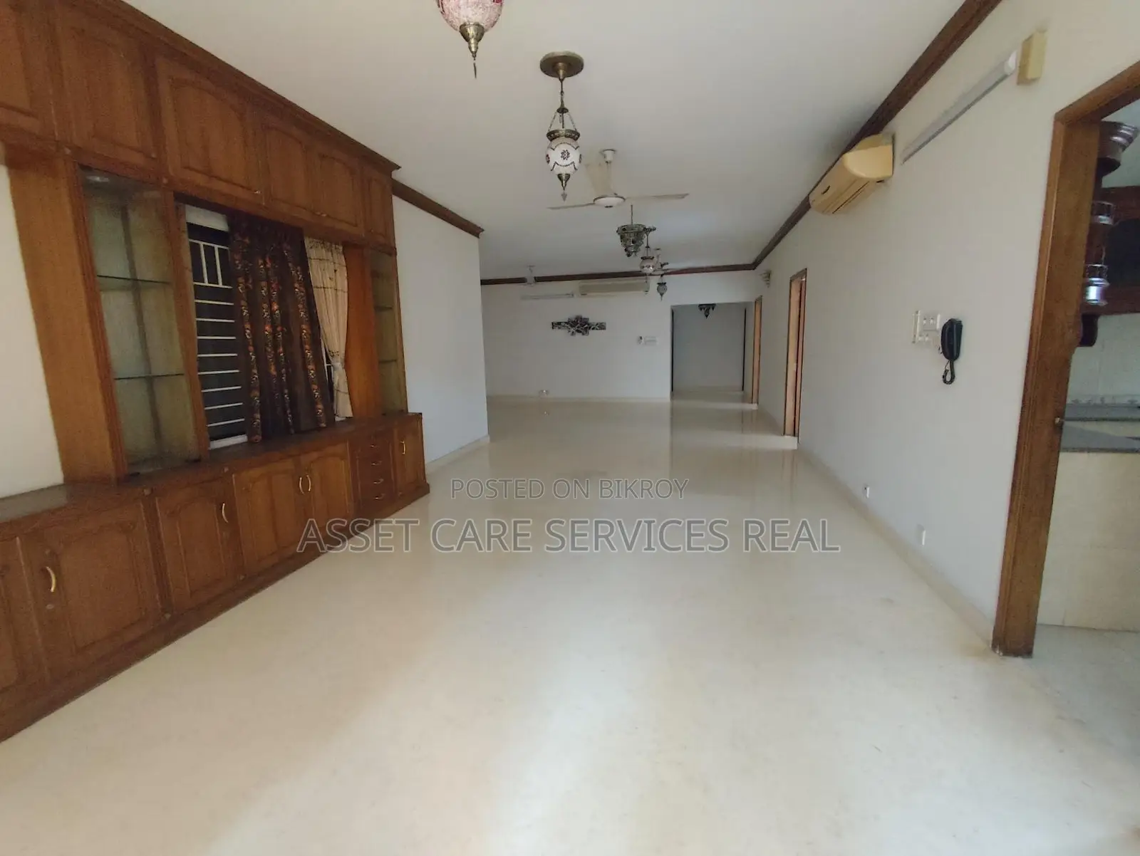 3600-Sqft 4-Bed Semi-Furnished Apartment for Rent in Gulshan-2 in Gulshan