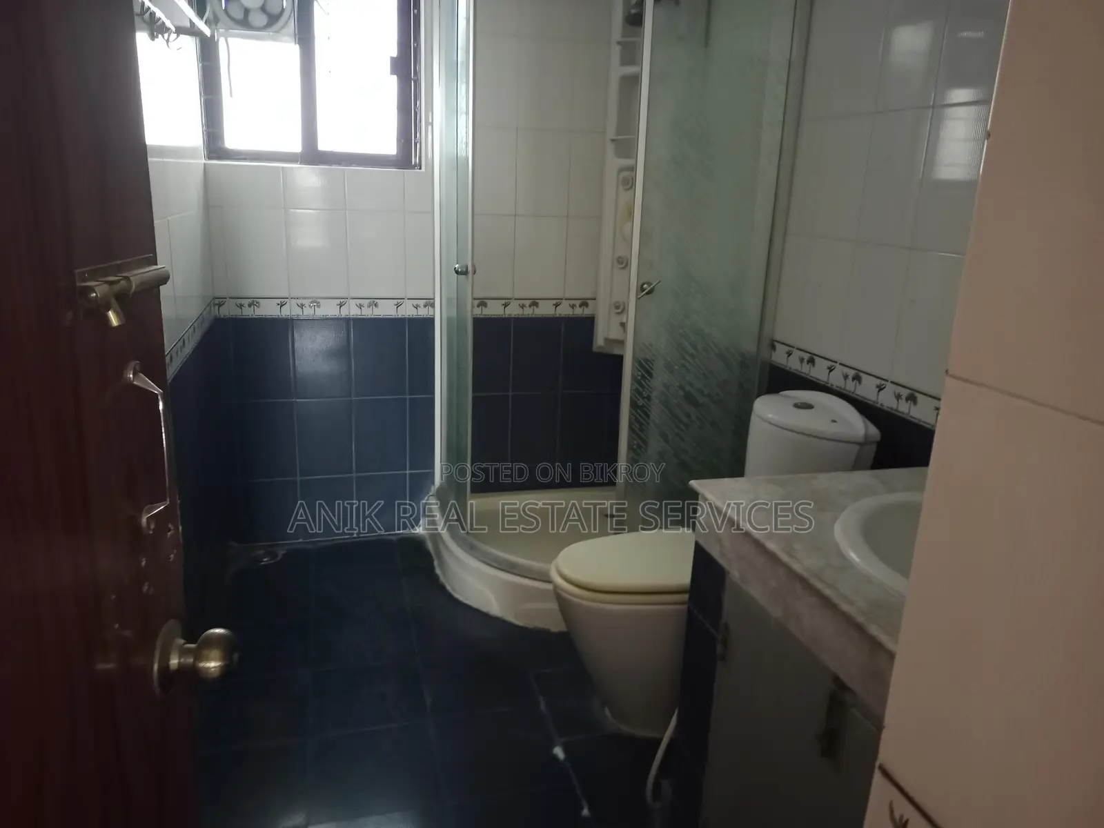 Good Quality 4 Bedroom Unfurnished Flat Rent In Gulshan 1 in Gulshan