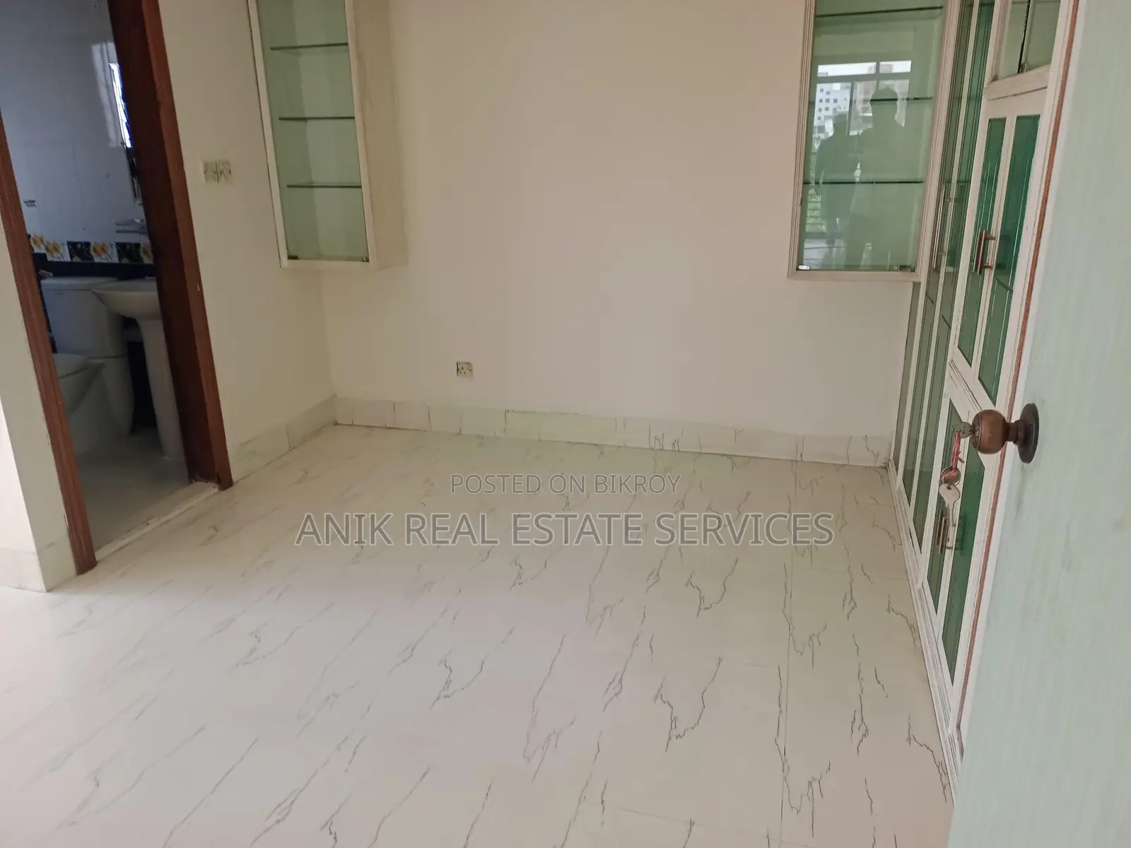 Good Quality 4 Bedroom Unfurnished Flat Rent In Gulshan 1 in Gulshan