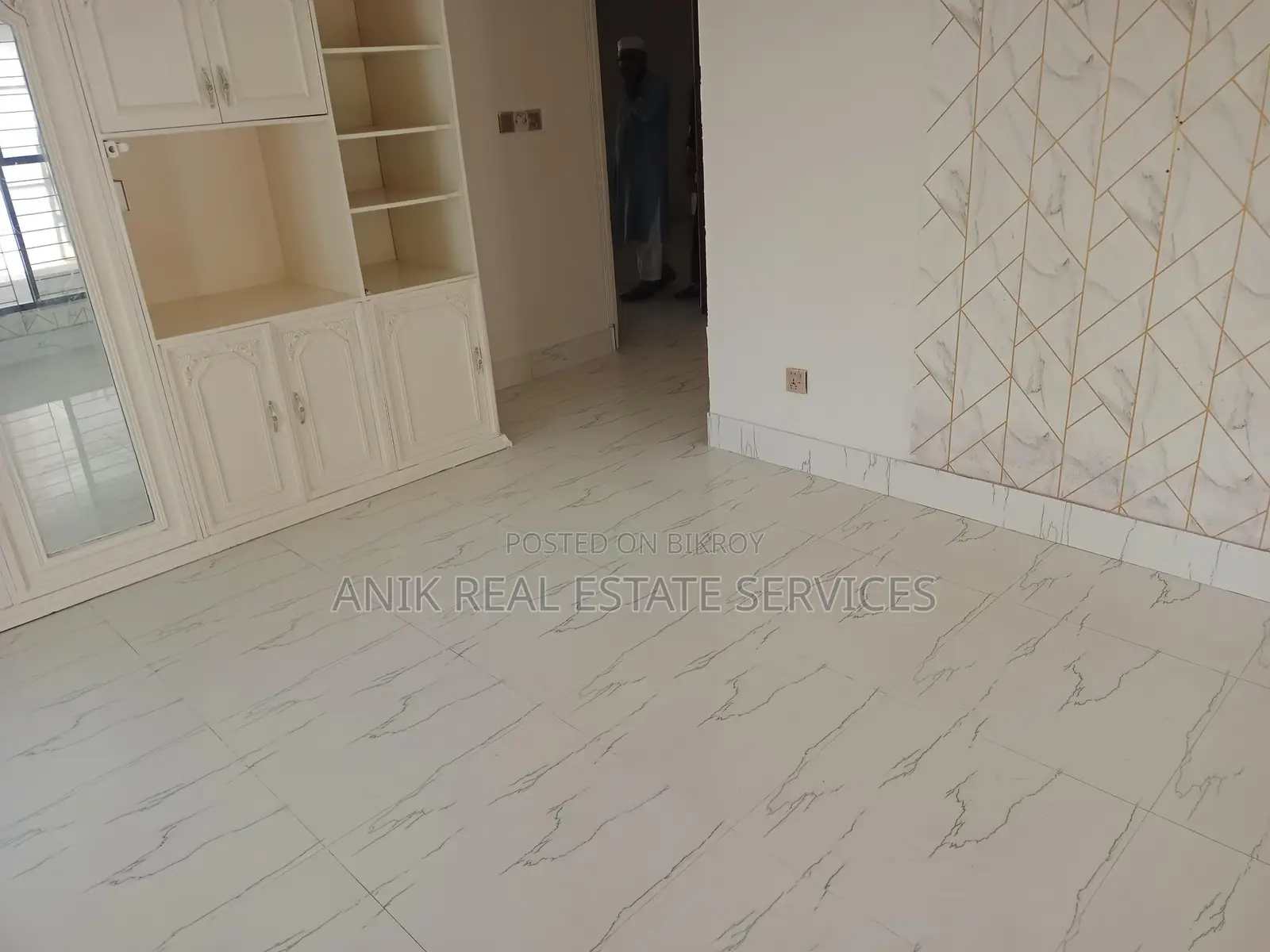 Good Quality 4 Bedroom Unfurnished Flat Rent In Gulshan 1 in Gulshan