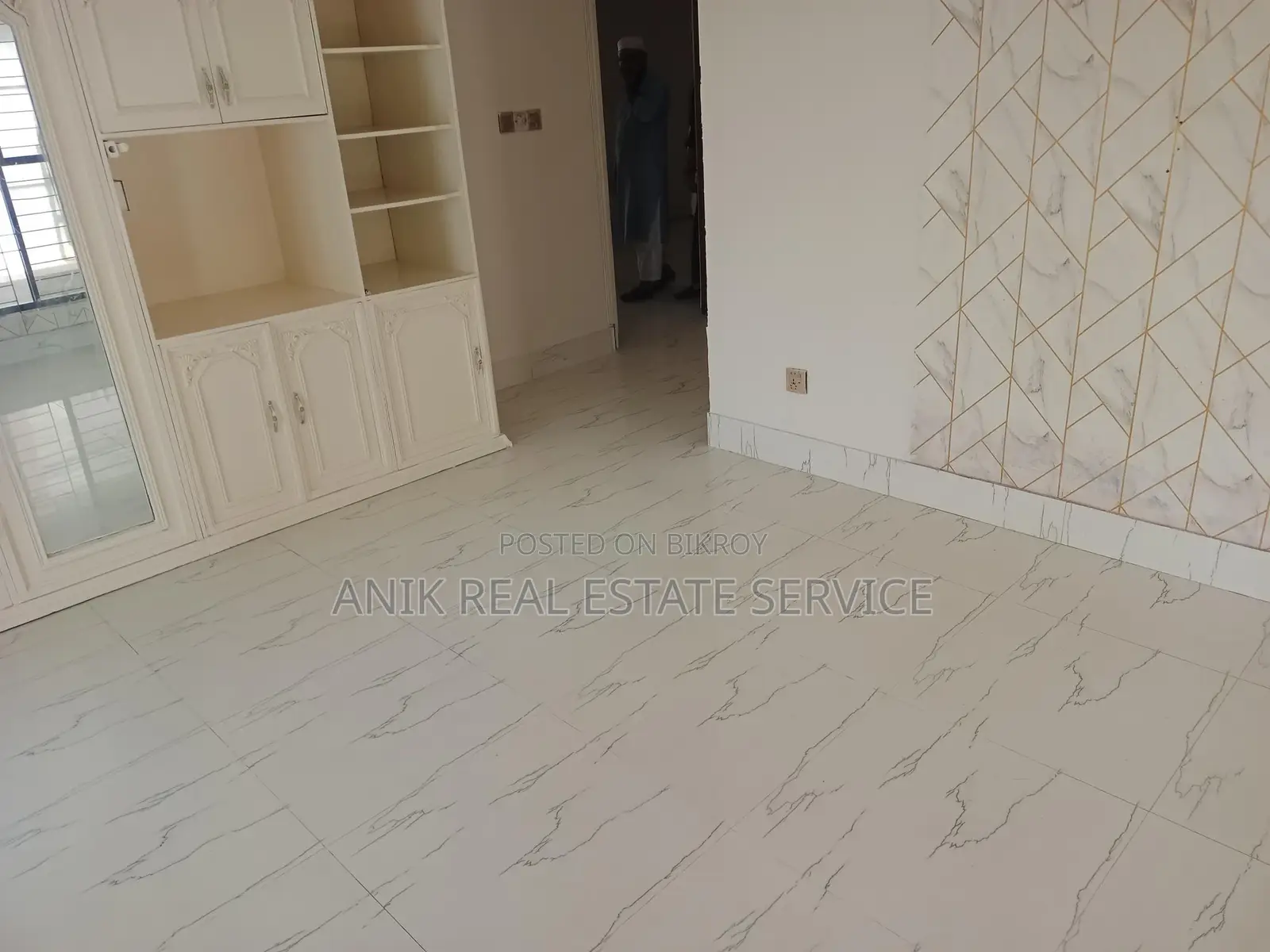 Good Quality 4 Bedroom Unfurnished Flat Rent In Gulshan 1 in Gulshan