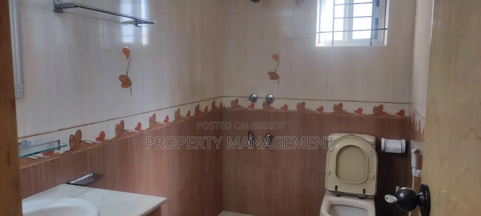 1850 Sft Fully Furnished Apartments Rent in Gulshan 2 in Gulshan
