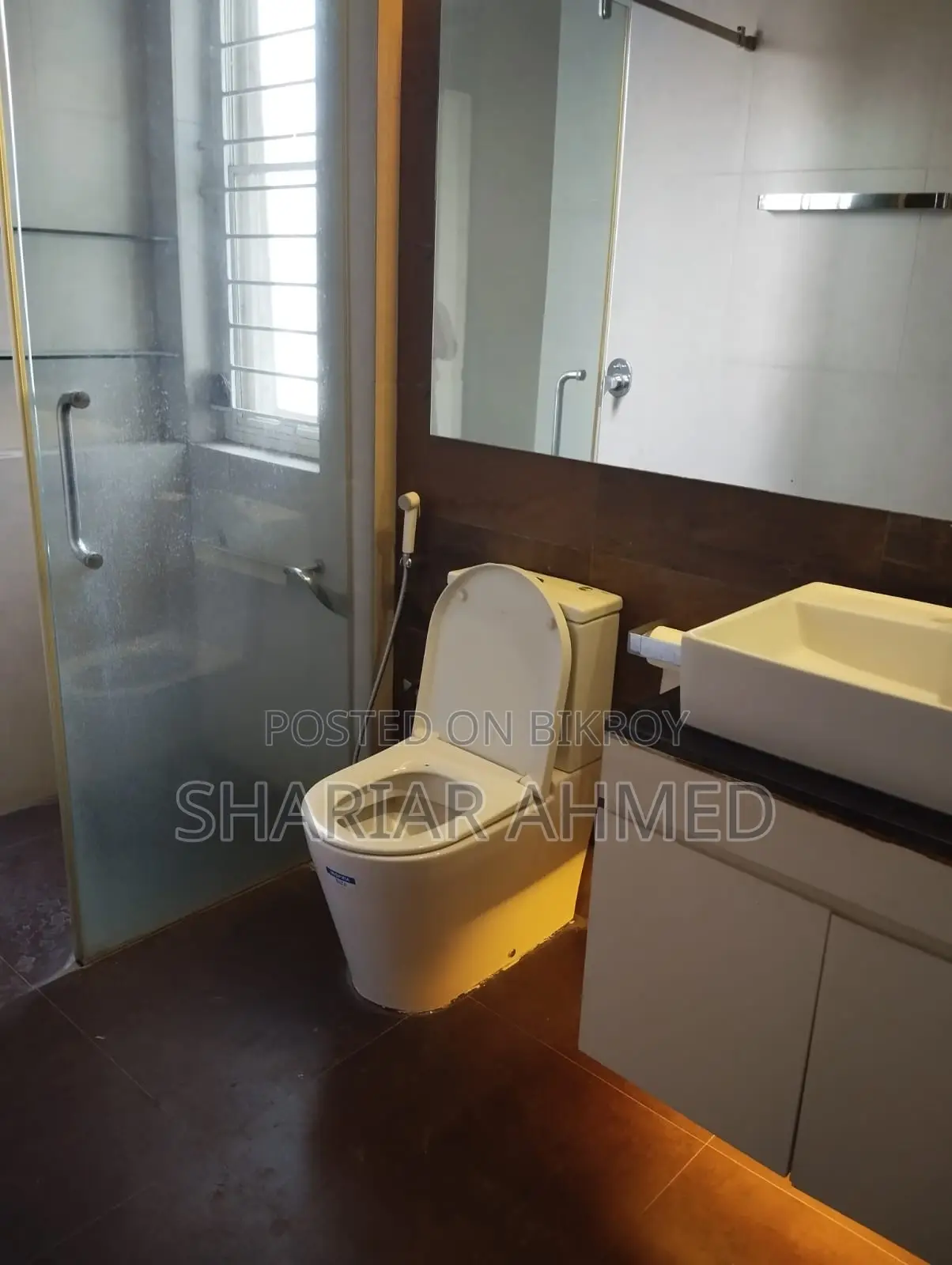 Fully Furnished 3Bed-2400 SqFt Apartment Rent In Gulshan in Gulshan
