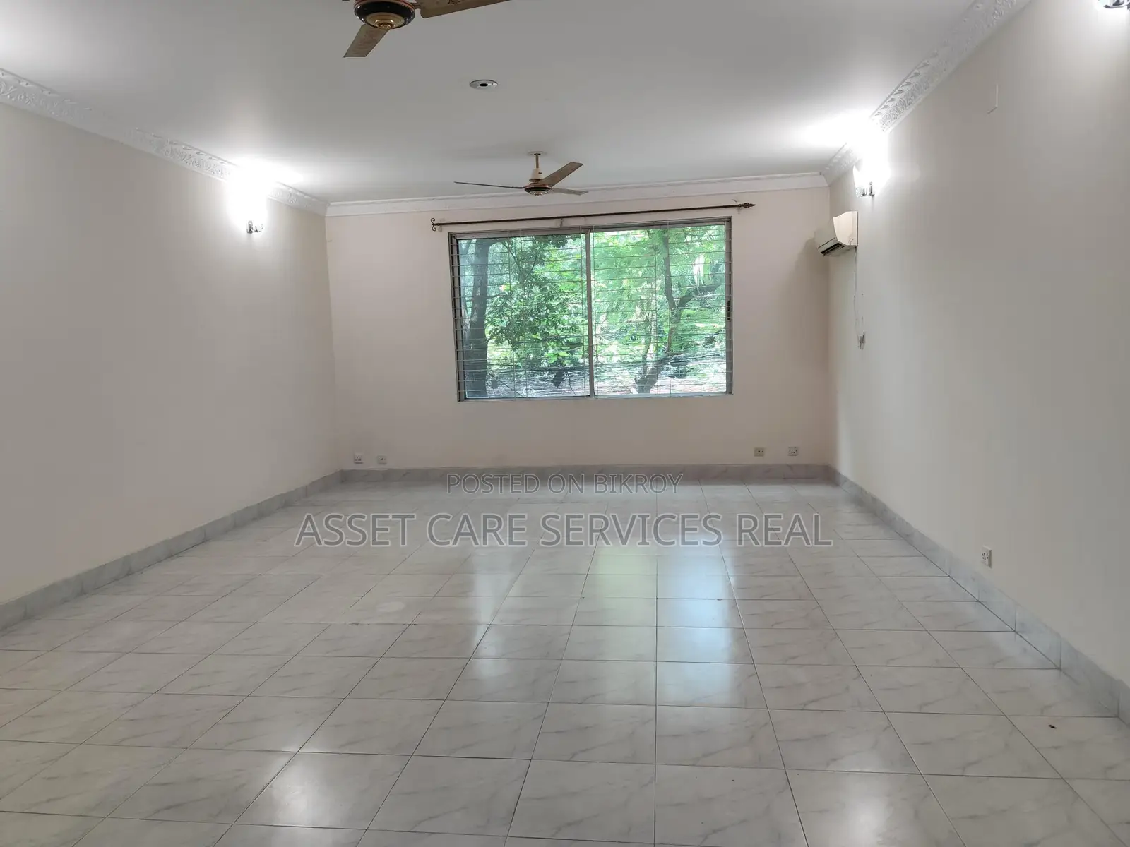 3-Bedroom Unfurnished Apartment for Rent in Baridhara Diplomatic Zone in Baridhara