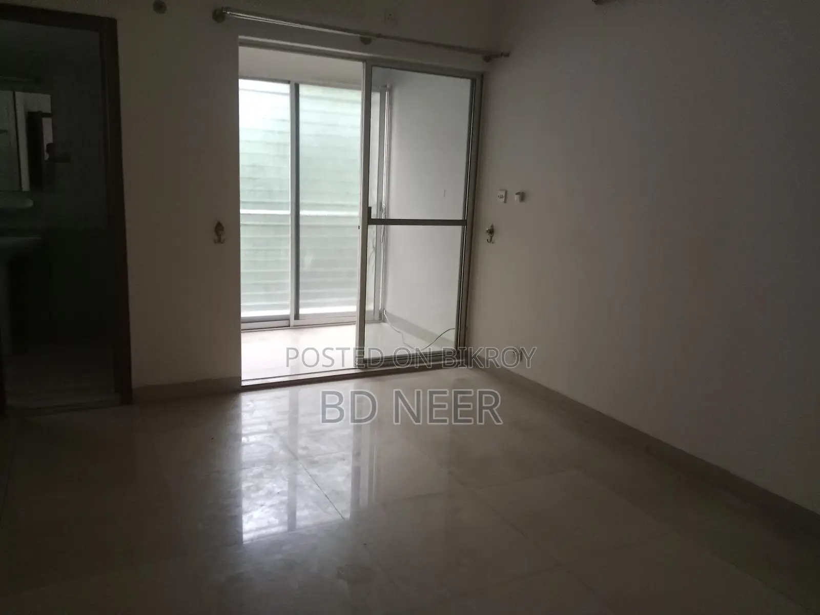 nice 2750 sft 4 Bed room apt available at banani in Banani