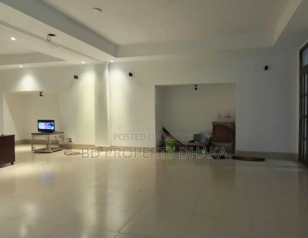 3500 Sqft Open Commercial Space Rent In Gulshan in Gulshan