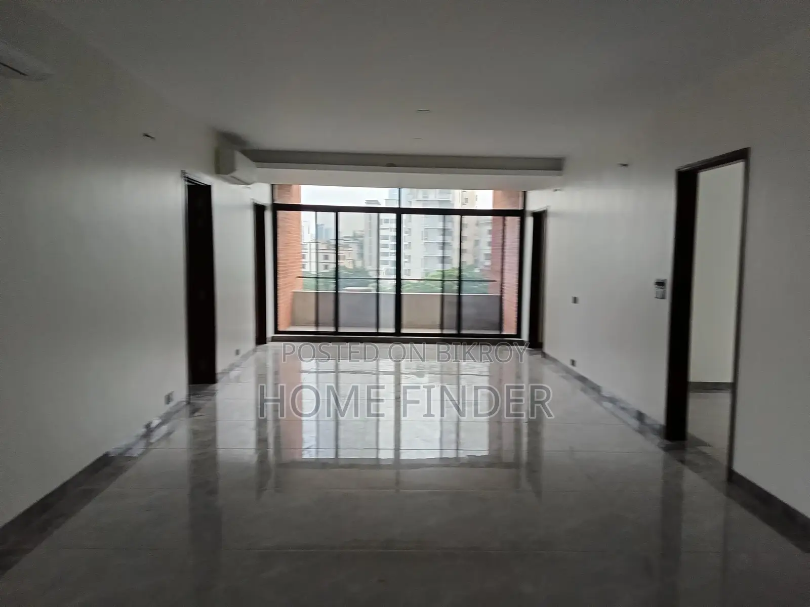 Make This (GYM_POOL)4060 Sq Ft Nice Flat Yours, By Renting It In Gulshan in Gulshan