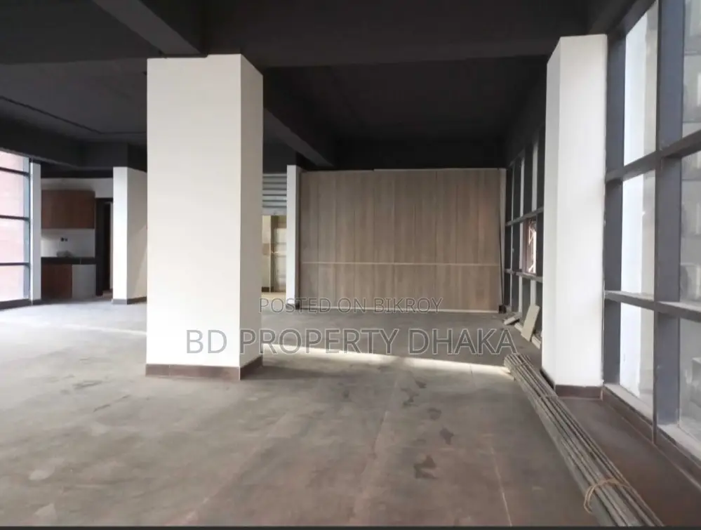 2200 Sqft Excellent Office Space Rent In Banani in Banani