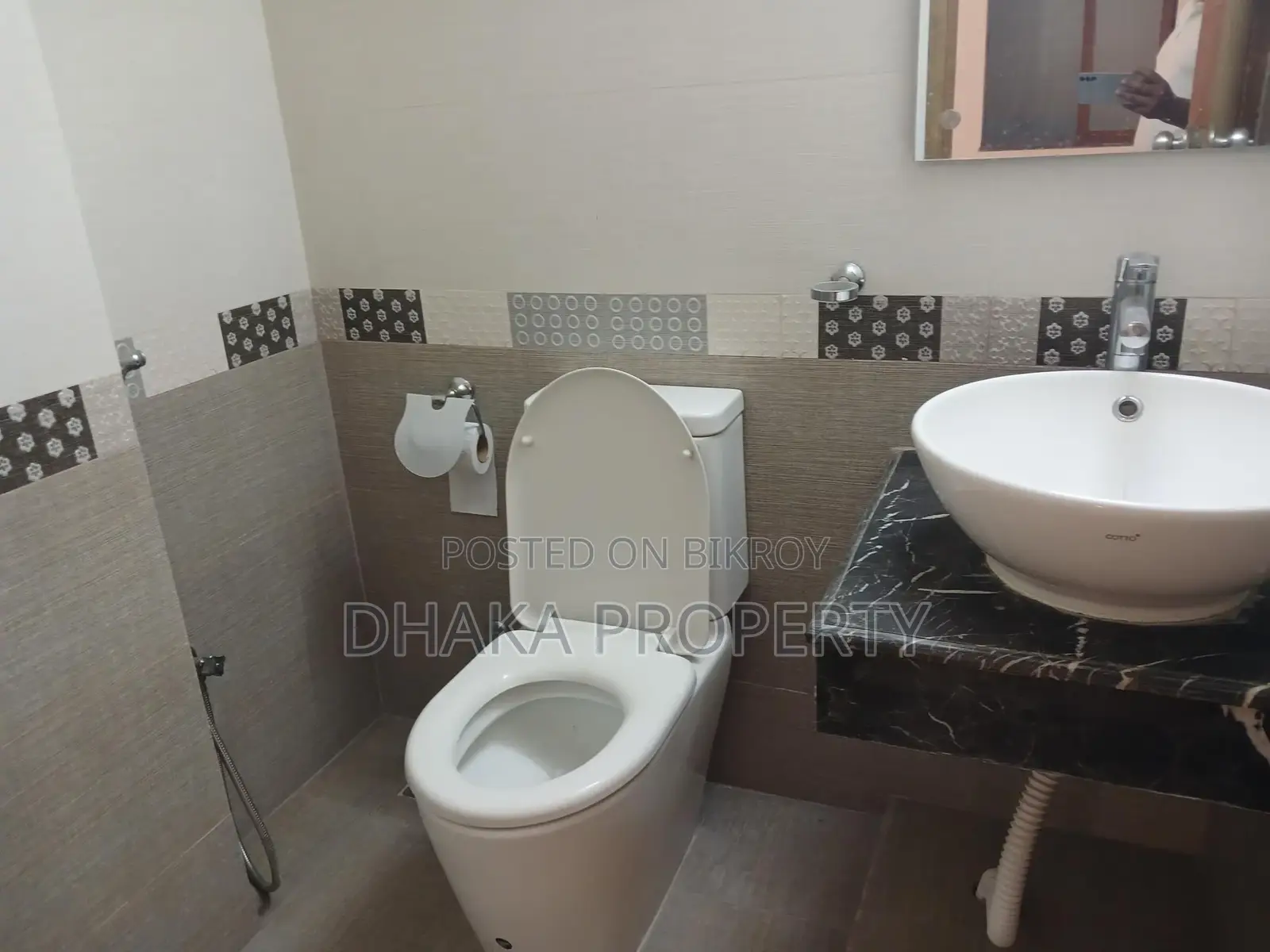 Luxury 4200sqFt.4Bed 2Parking Flat Rent at Gulshan Area in Gulshan