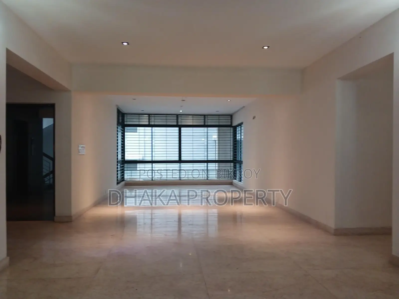 Luxury 4200sqFt.4Bed 2Parking Flat Rent at Gulshan Area in Gulshan