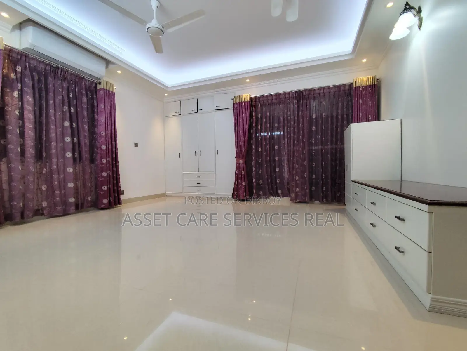 4Bed Luxurious Semi-Furnished Big Apartment Rent In Gulshan-2 in Gulshan