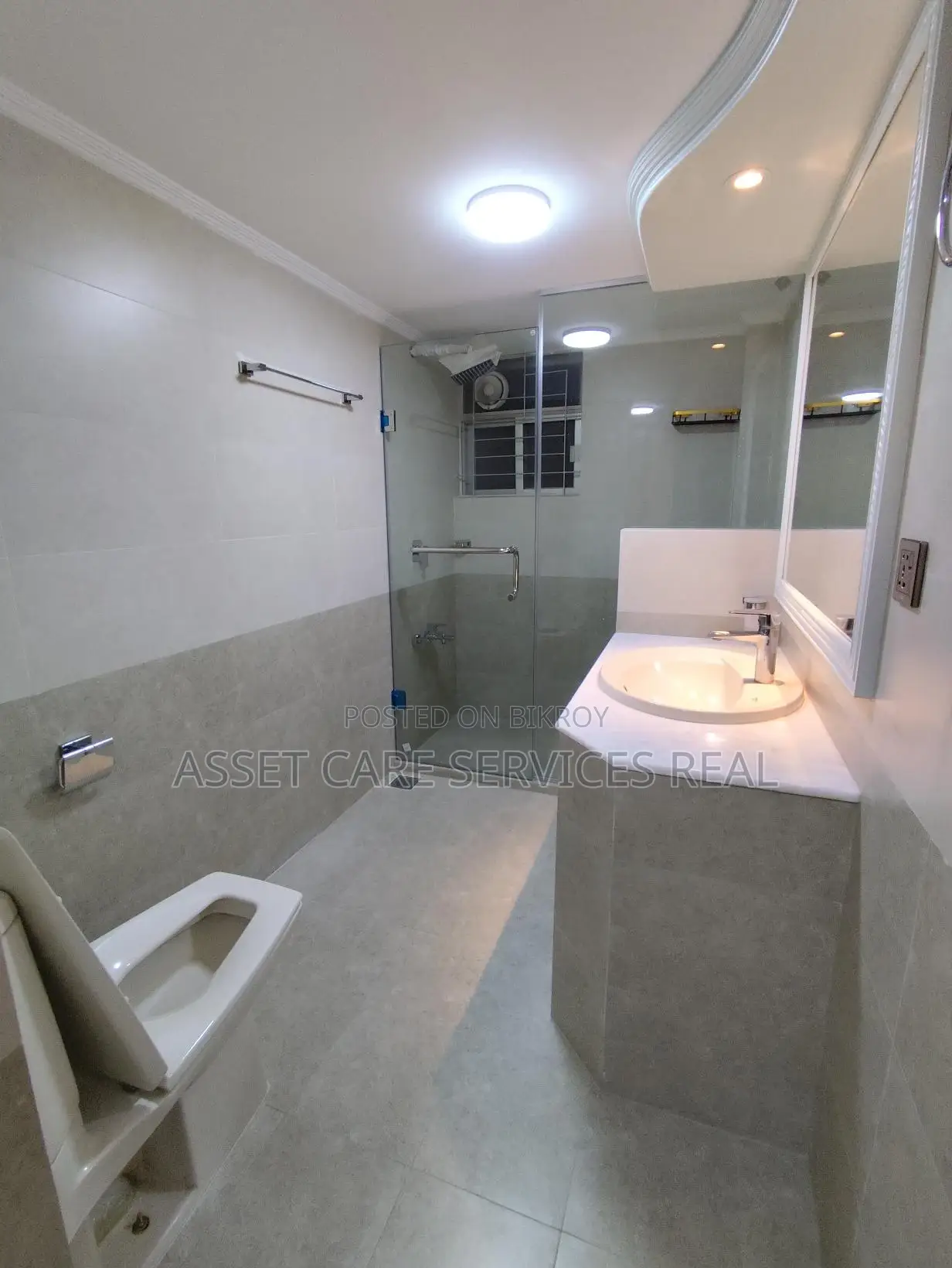 4Bed Luxurious Semi-Furnished Big Apartment Rent In Gulshan-2 in Gulshan