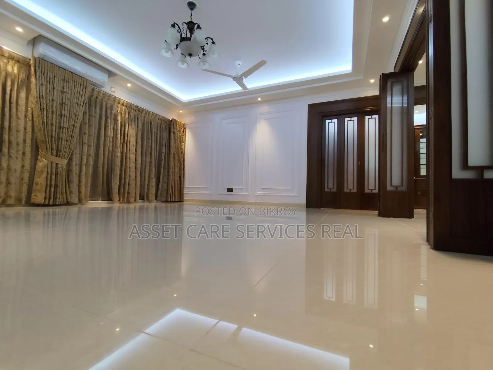 4Bed Luxurious Semi-Furnished Big Apartment Rent In Gulshan-2 in Gulshan
