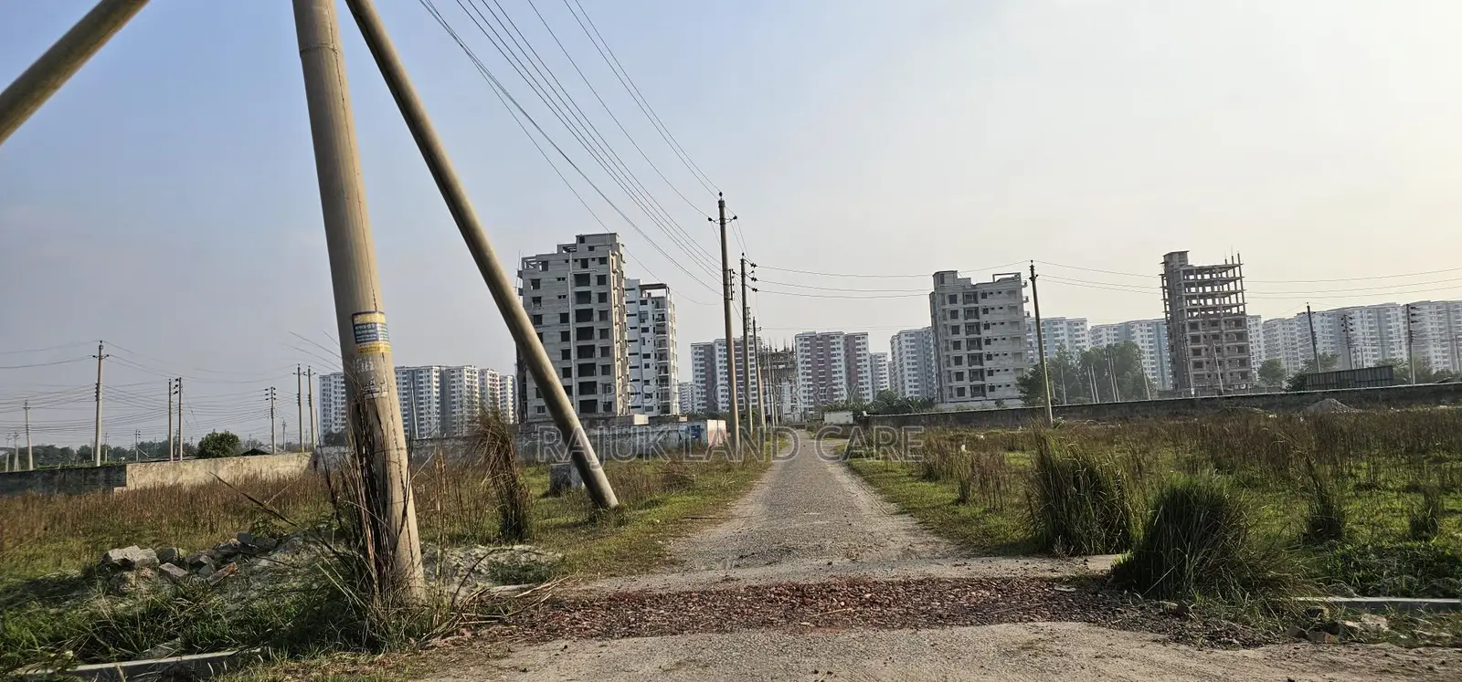 East-Facing Plot for Sale in Uttara, Dhaka in Uttara