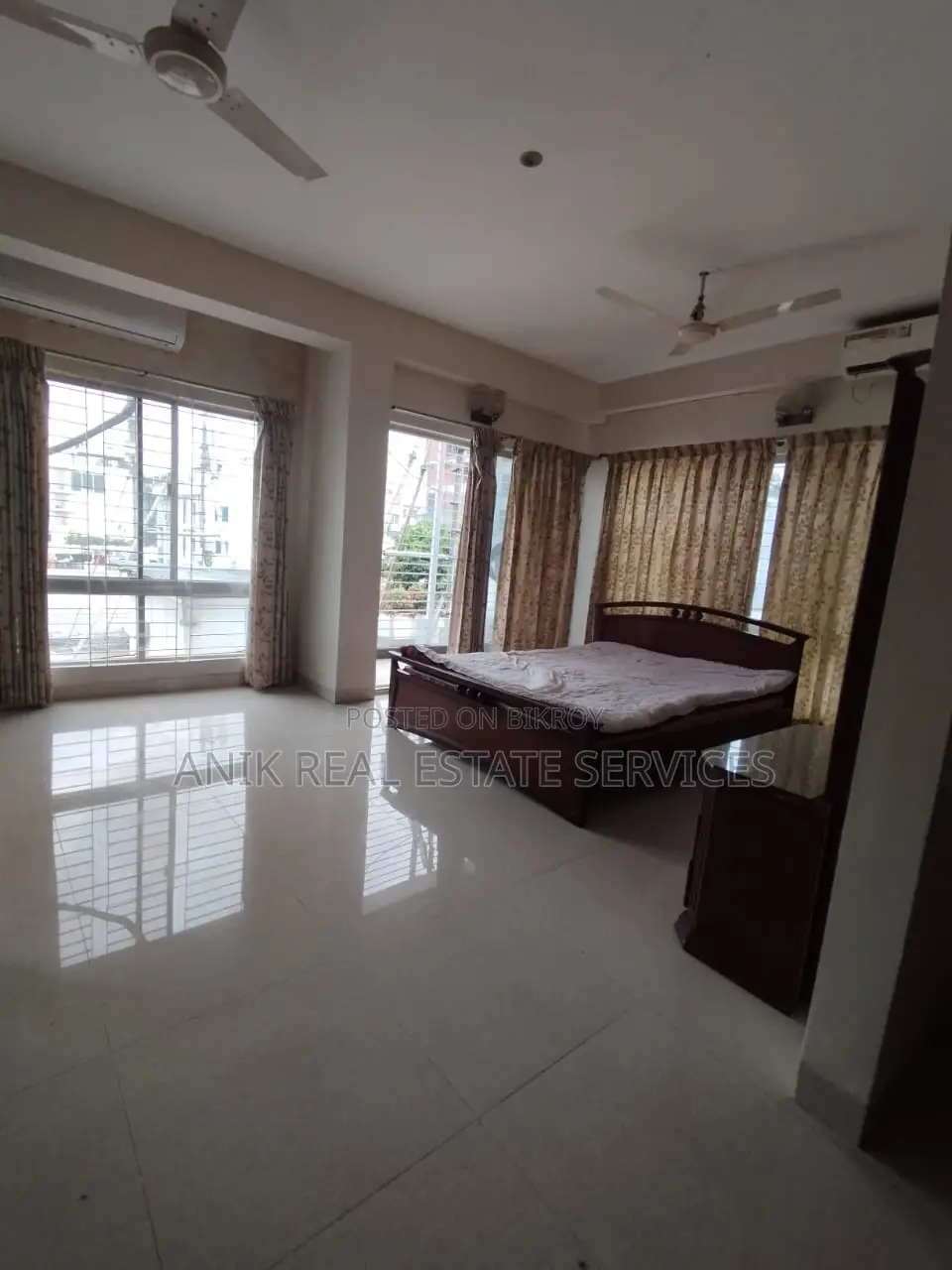 Good Quality 3 Bedroom Full Farnised Flat Rent At Banani in Banani