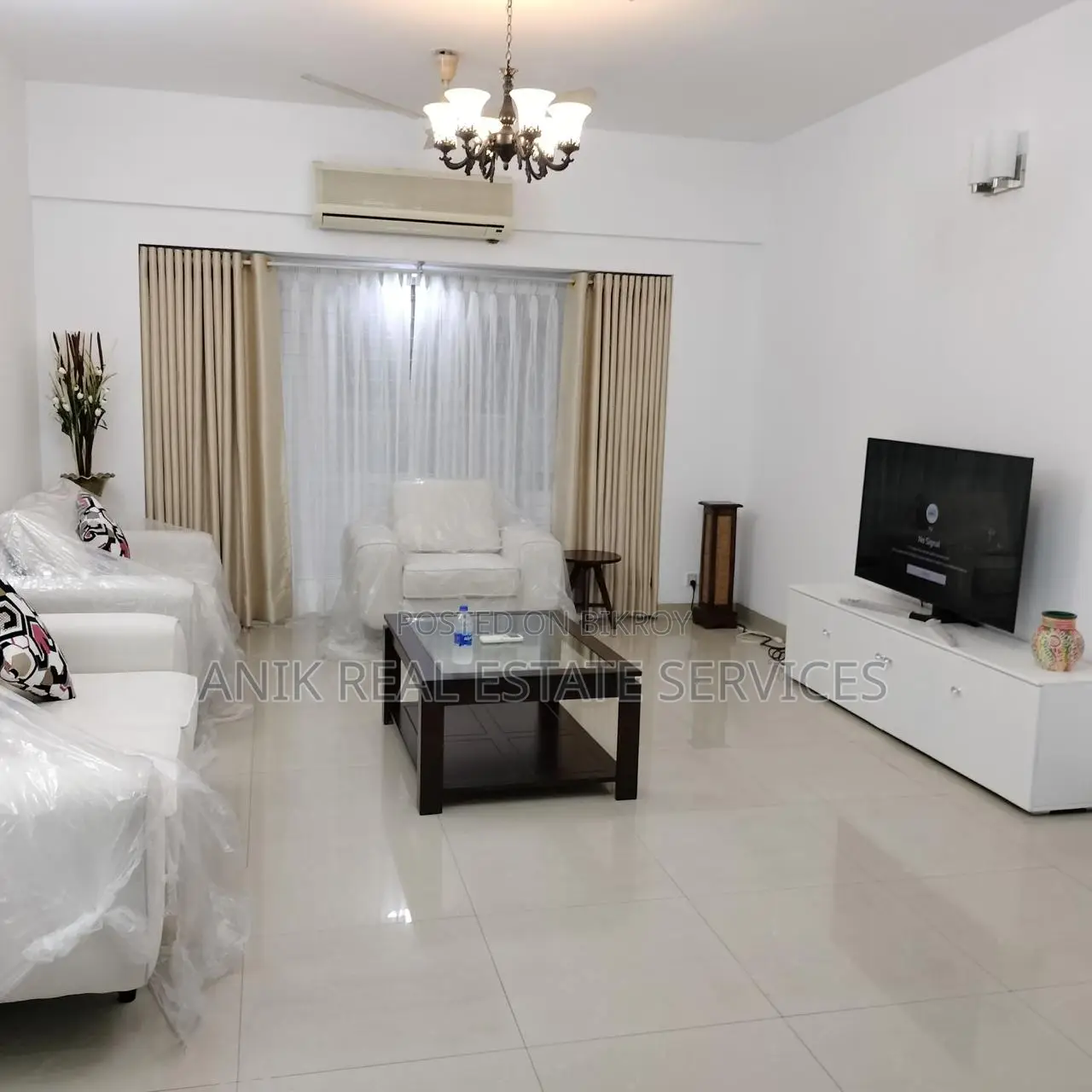 Luxurious Full Farnised Flat Rent In Gulshan North in Gulshan