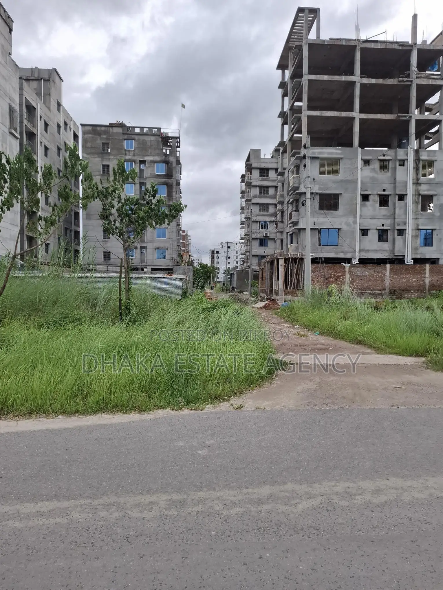 BLOCK D, 5 KATHA in Basundhara