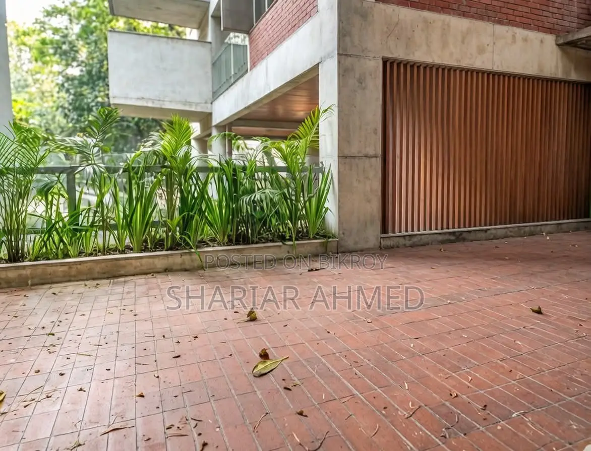 3250 Sqft 3 Bed Un-Furnished Apartment For Rent In Gulshan in Gulshan