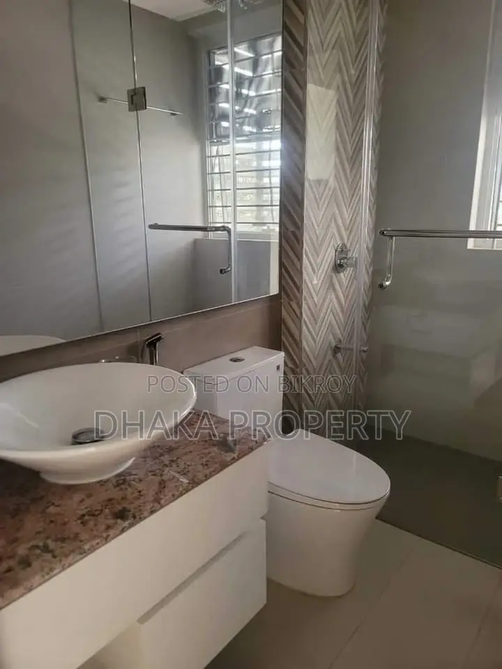 Premium Quality 3900-Sqft Luxury Apartment Rent in Gulshan -2 in Gulshan