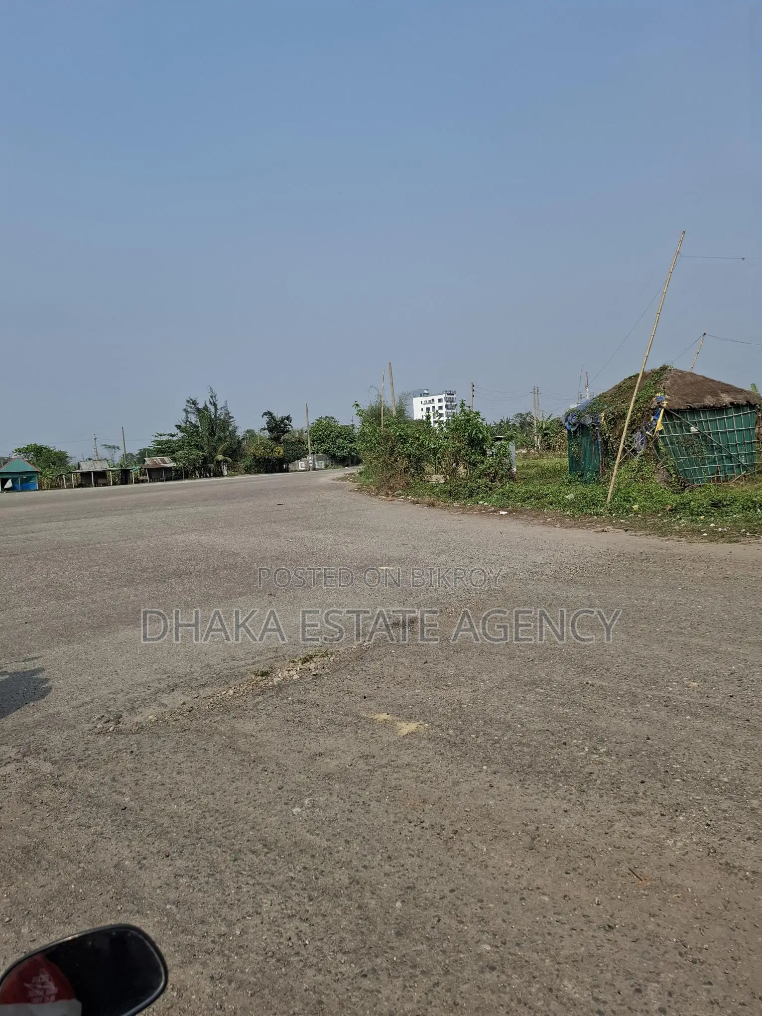 Corner 3 Katha Front Site Plot in Purbachal