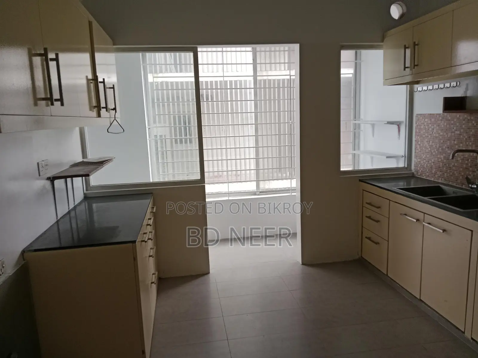 Lake view semi furnish apt available in Gulshan 2 North side in Gulshan