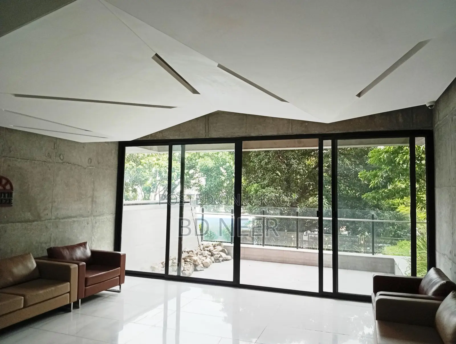 A comfortable Modern decorated 3 Bedroom Flat for Rent at Gulshan -2 in Gulshan