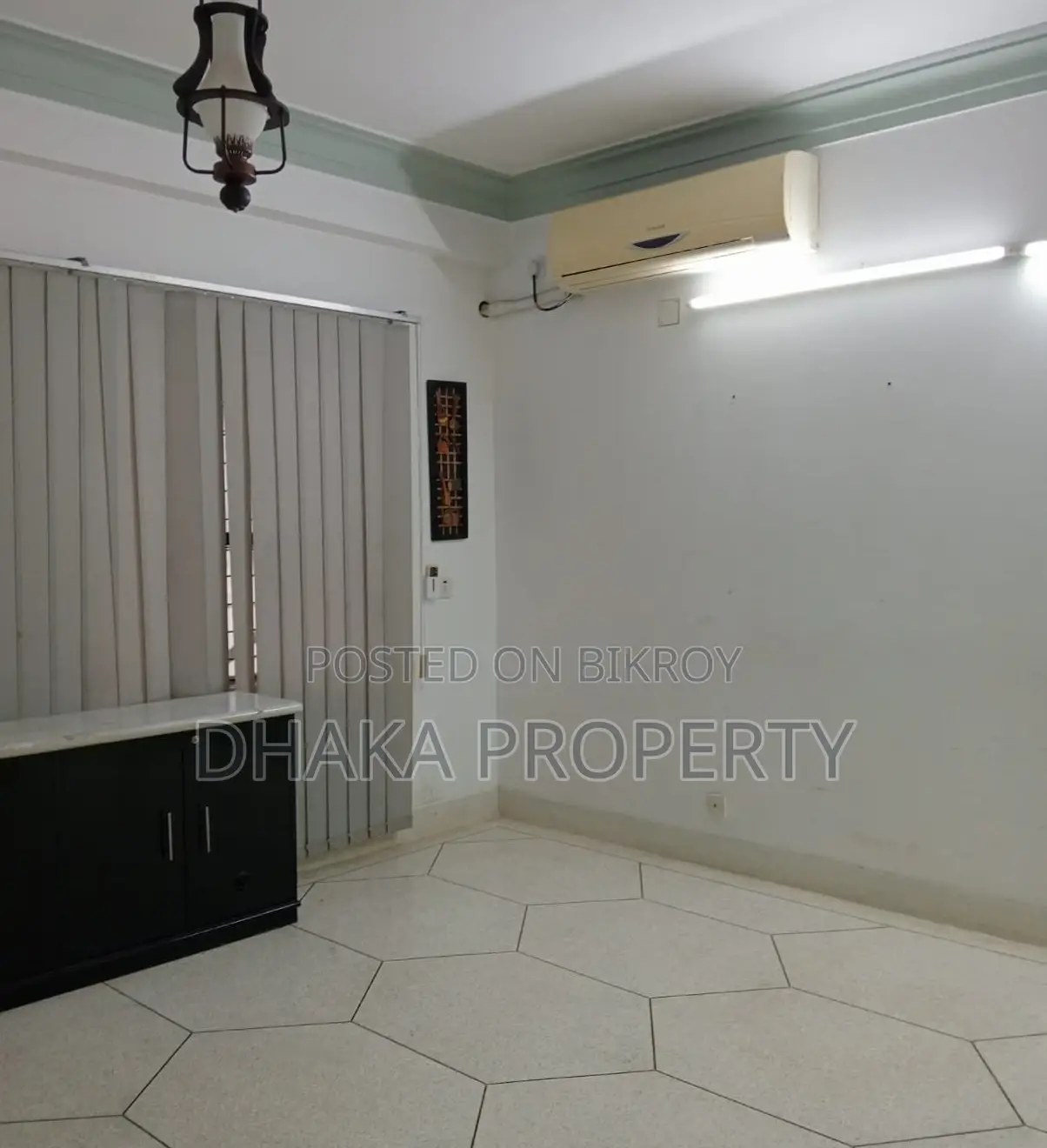 2400sqFt.Office Rent at Gulshan 1 in Gulshan
