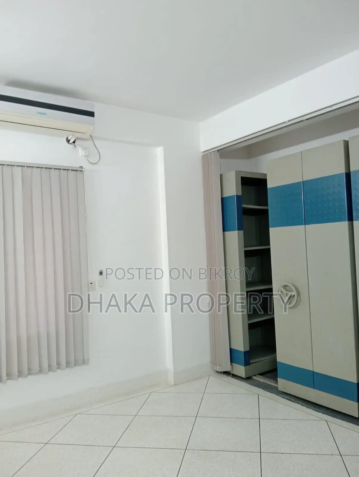 2400sqFt.Office Rent at Gulshan 1 in Gulshan
