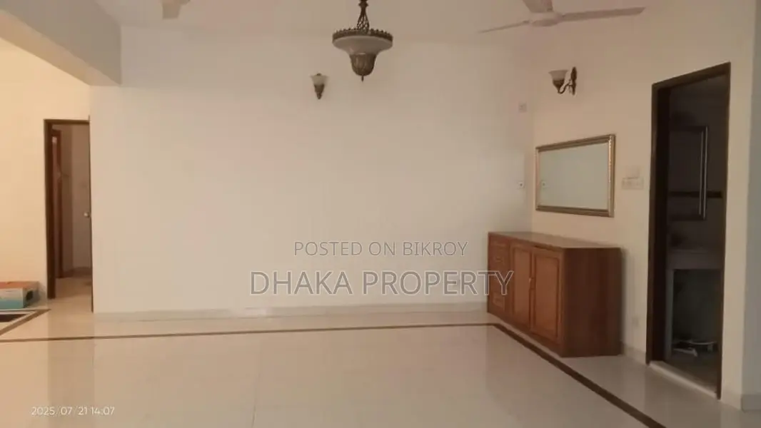 3Bed Semi Furnish Apartment Rent In Gulshan in Gulshan