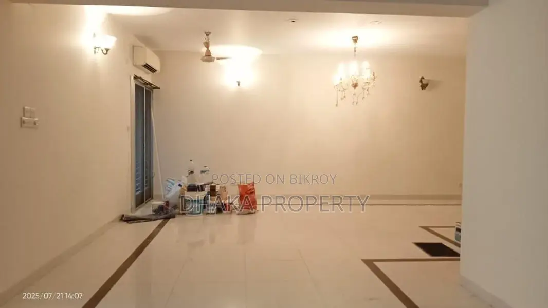 3Bed Semi Furnish Apartment Rent In Gulshan in Gulshan
