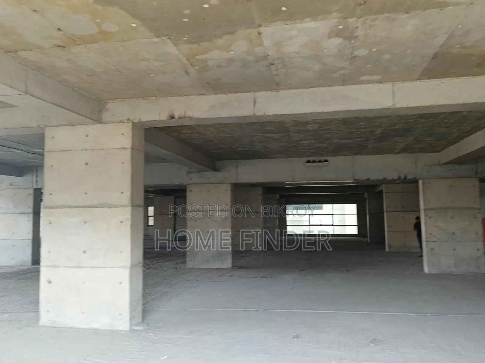 7300 Sqft Biggest Office Rent In Gulshan Avenue in Gulshan
