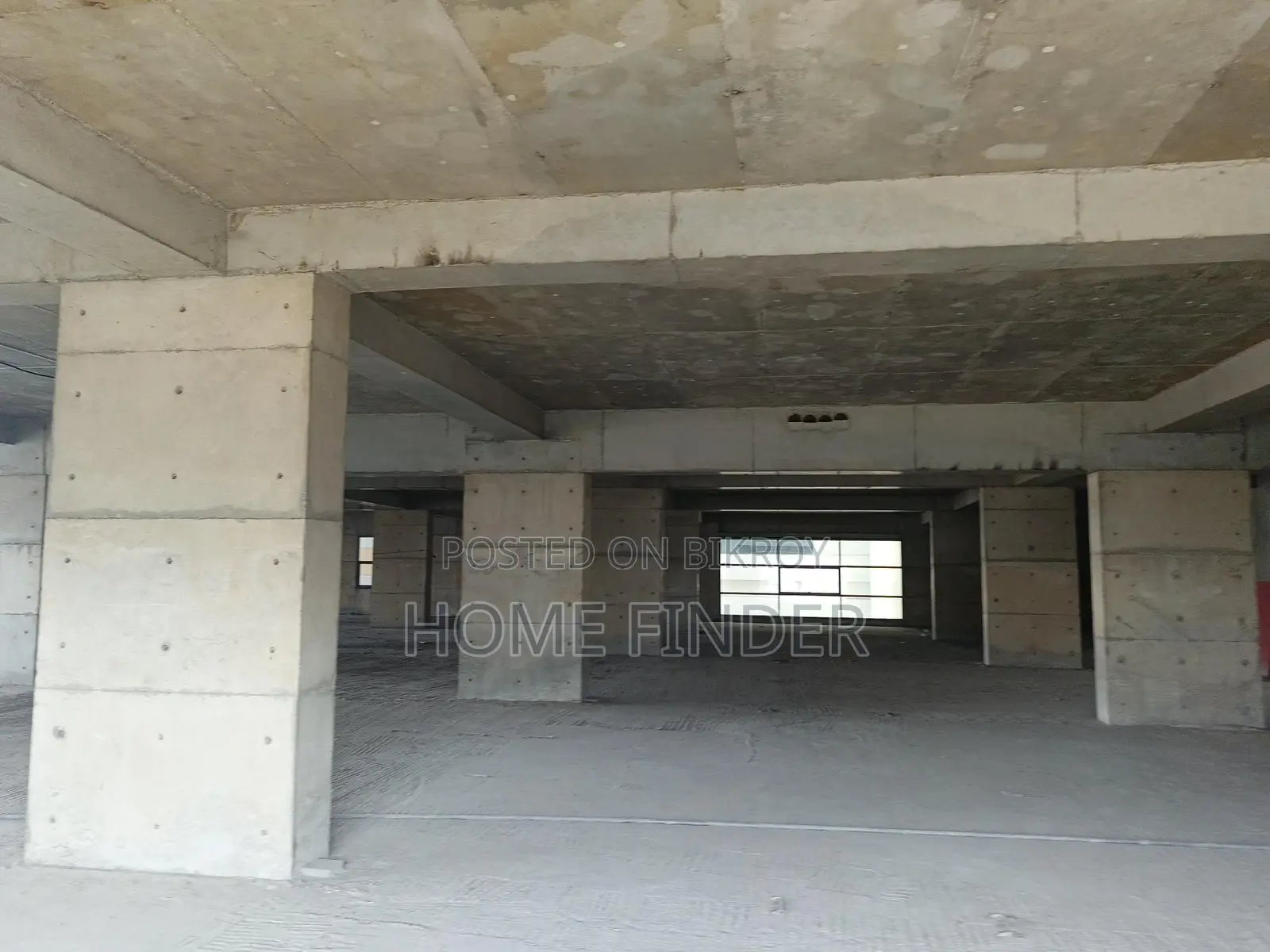 7300 Sqft Biggest Office Rent In Gulshan Avenue in Gulshan