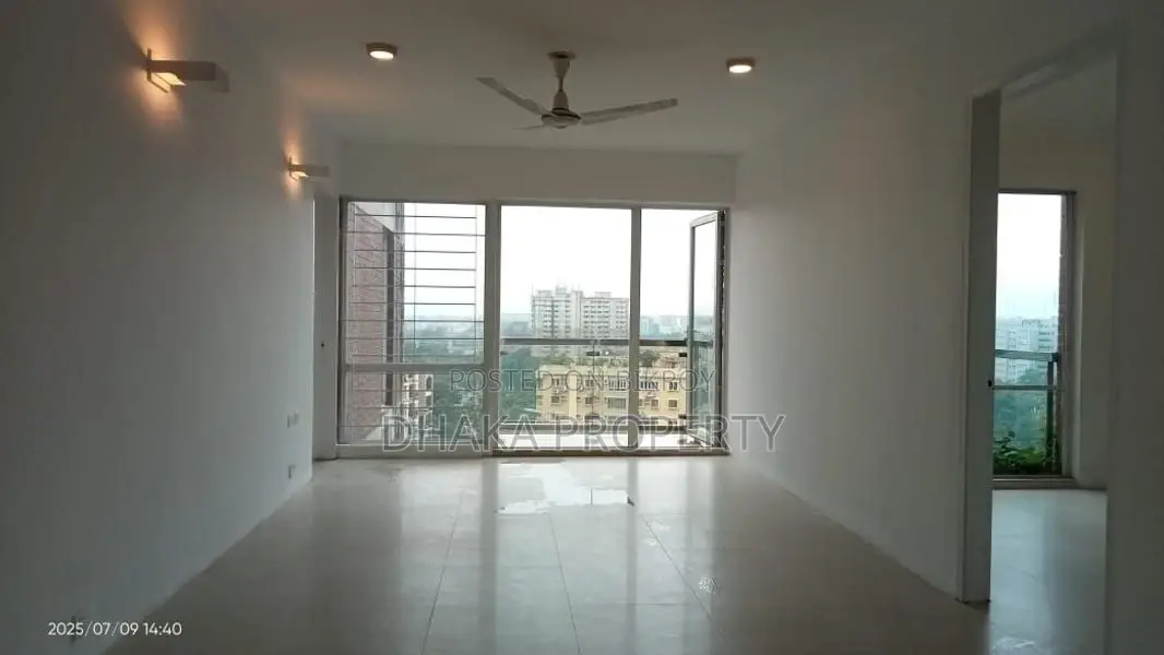 (3200-Sqft) 3-Beds Modern Apartment Rent in Gulshan North in Gulshan