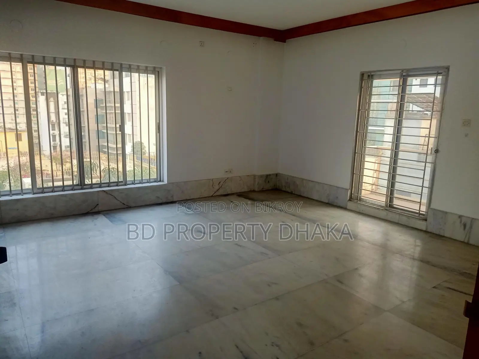 3200 Sqft Nice Office Space Rent In Banani in Gulshan