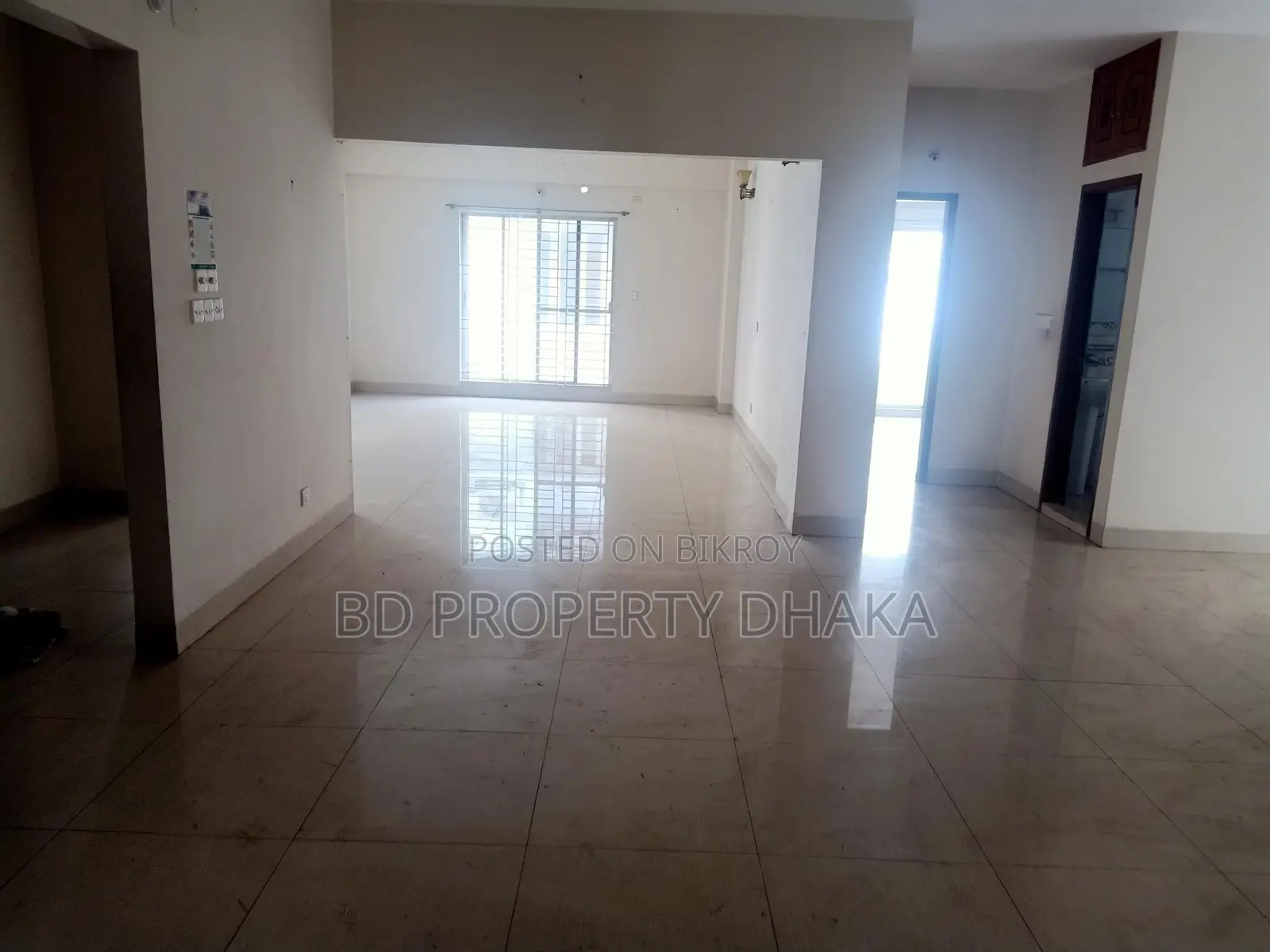 3200 Sqft Nice Office Space Rent In Banani in Gulshan
