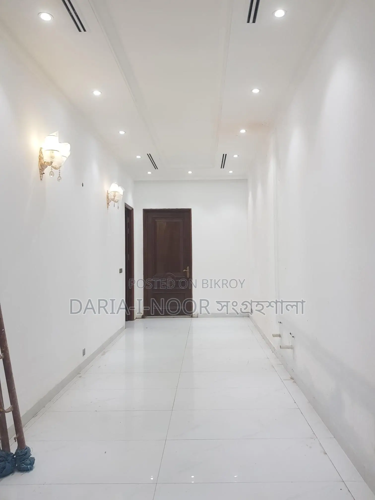 South-facing Four-plex Royal Palace on 31 Katha Land in Bashundhara for Sale in Basundhara