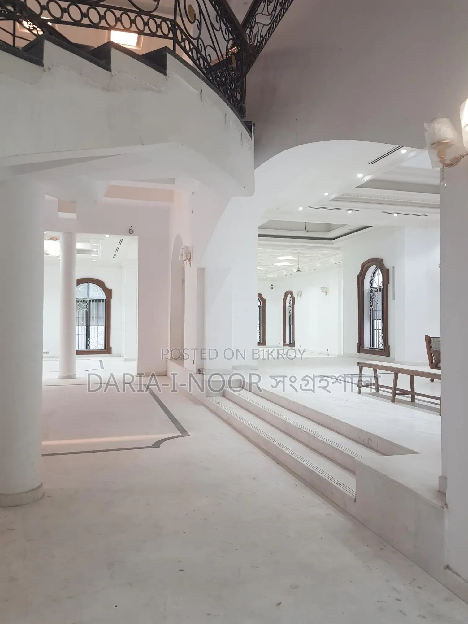 South-facing Four-plex Royal Palace on 31 Katha Land in Bashundhara for Sale in Basundhara