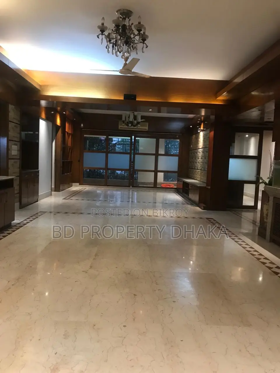 2580 Sqft office space rent in Banani in Gulshan