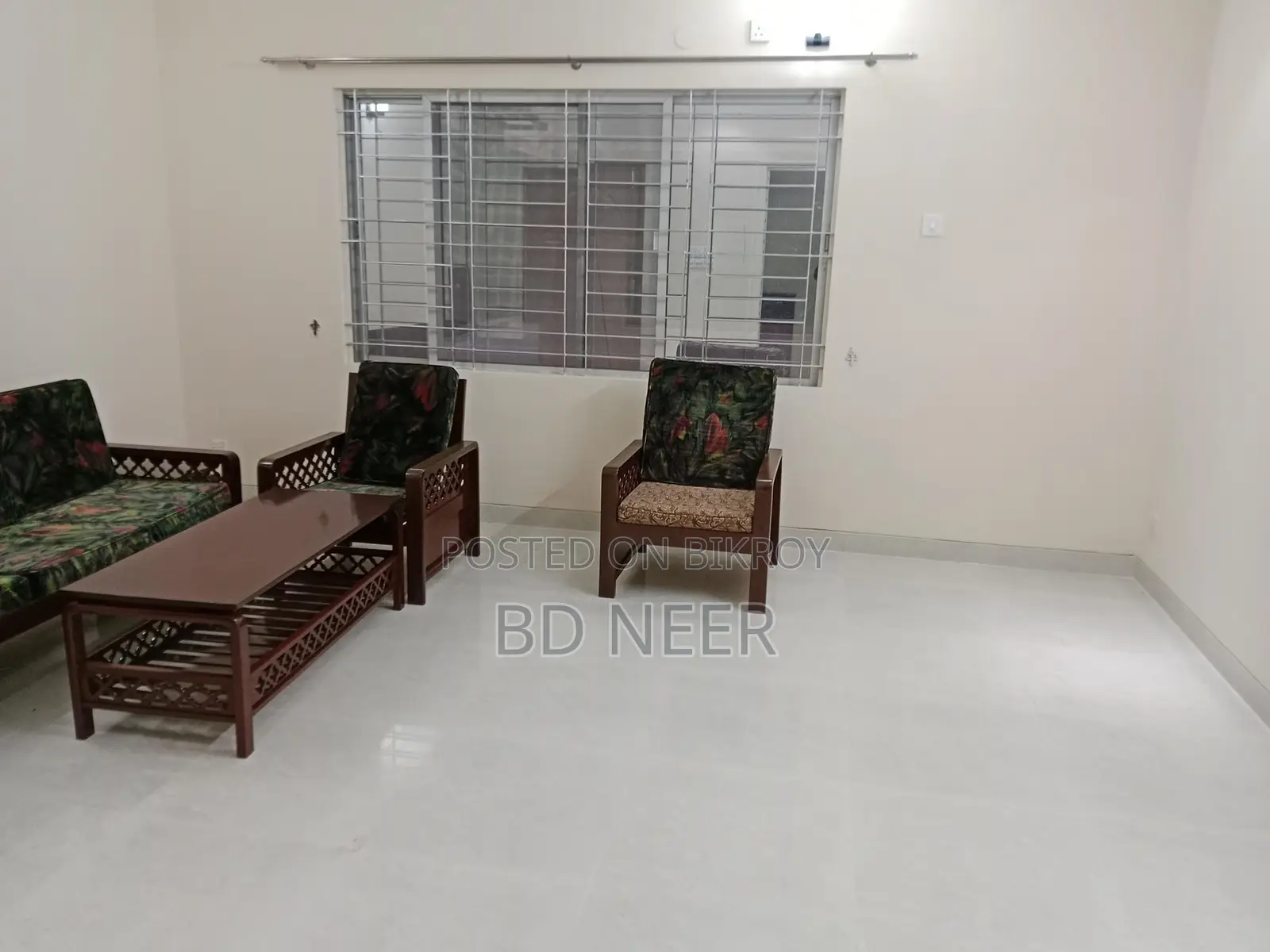 Well semi furnish 4 Bed room apt available in Gulshan 2 in Gulshan