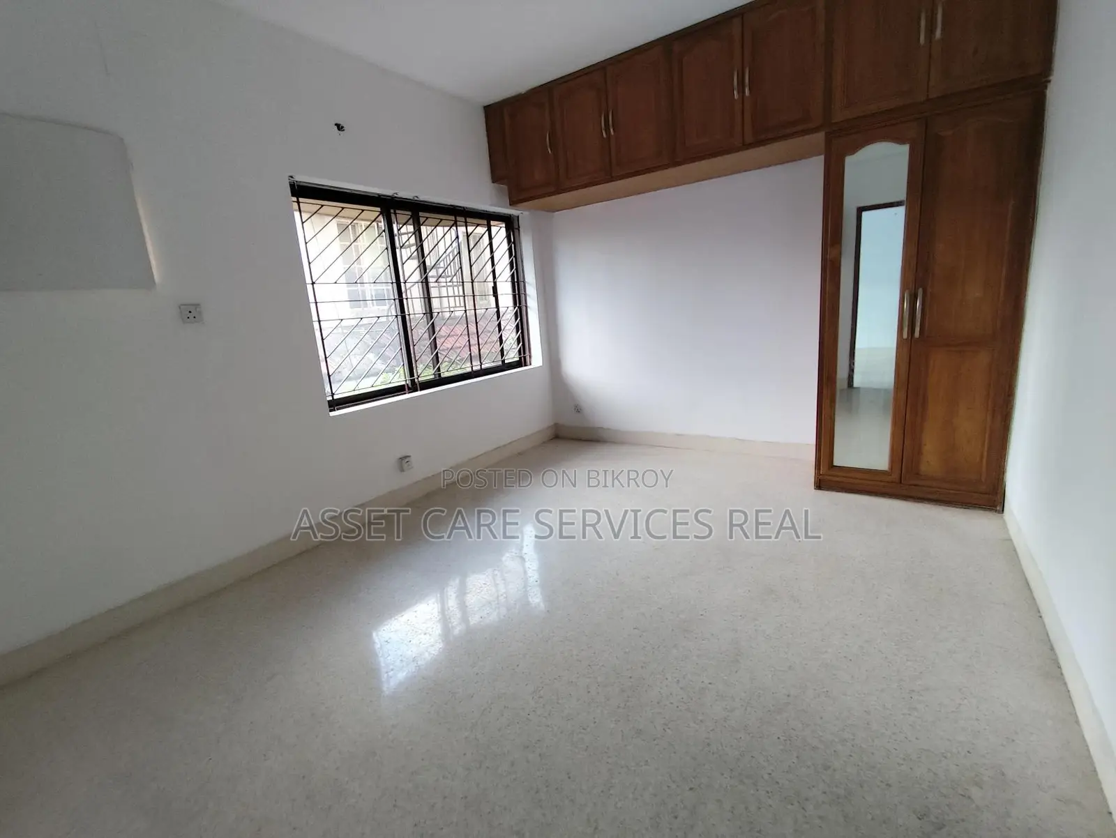 Prime Location 2650-Sqft Office Space for Rent in Gulshan-2 in Gulshan