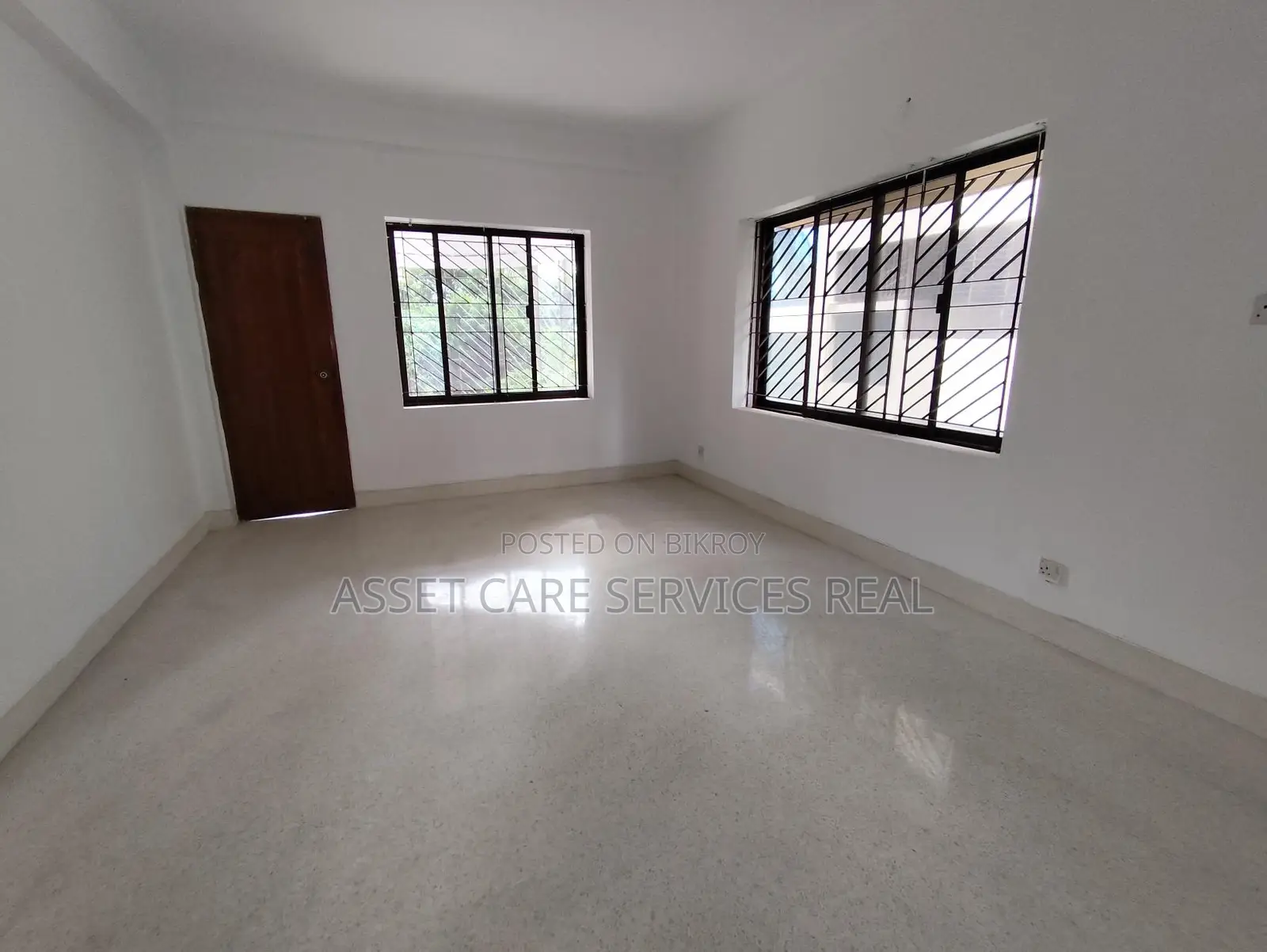 Prime Location 2650-Sqft Office Space for Rent in Gulshan-2 in Gulshan