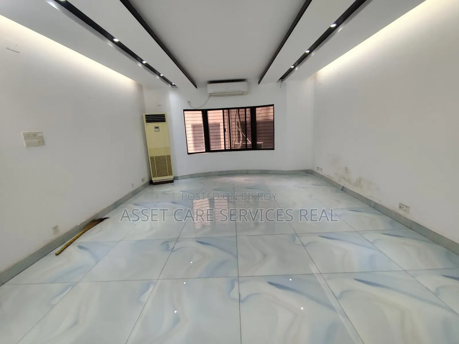 North Gulshan South Facing 4Bed Beautiful Apartment Rent in Gulshan
