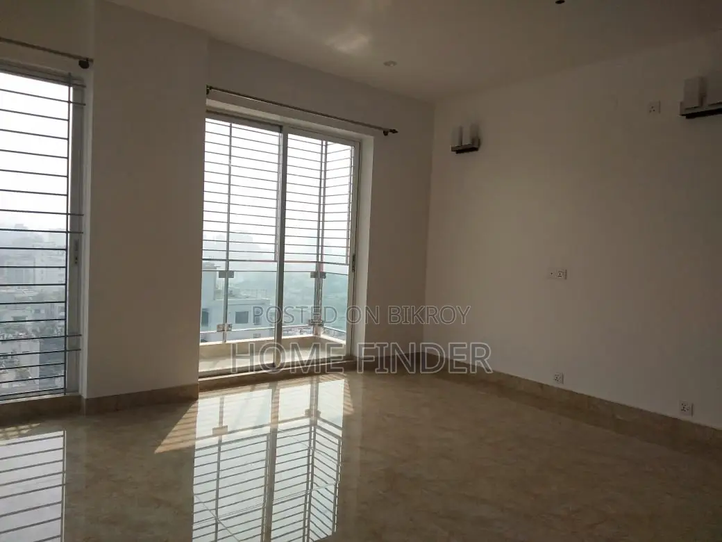 3300 Sft 4bed South Facing Flat Rent In Gulshan in Gulshan